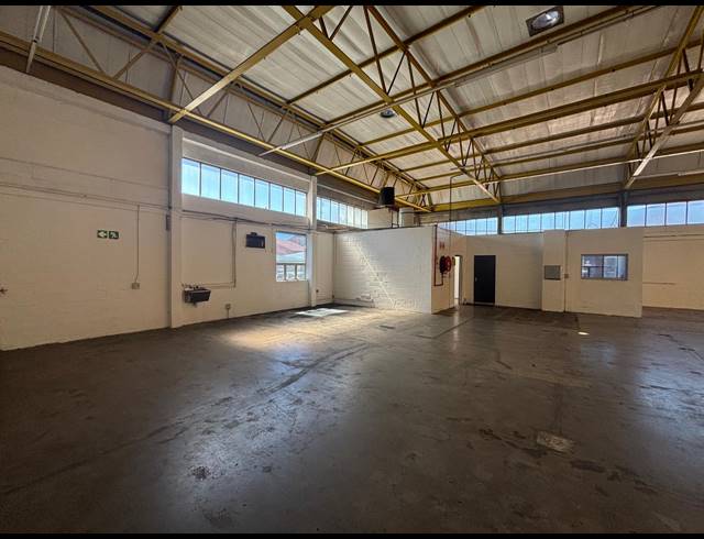 382M² MINI FACTORY TO LET IN MAITLAND